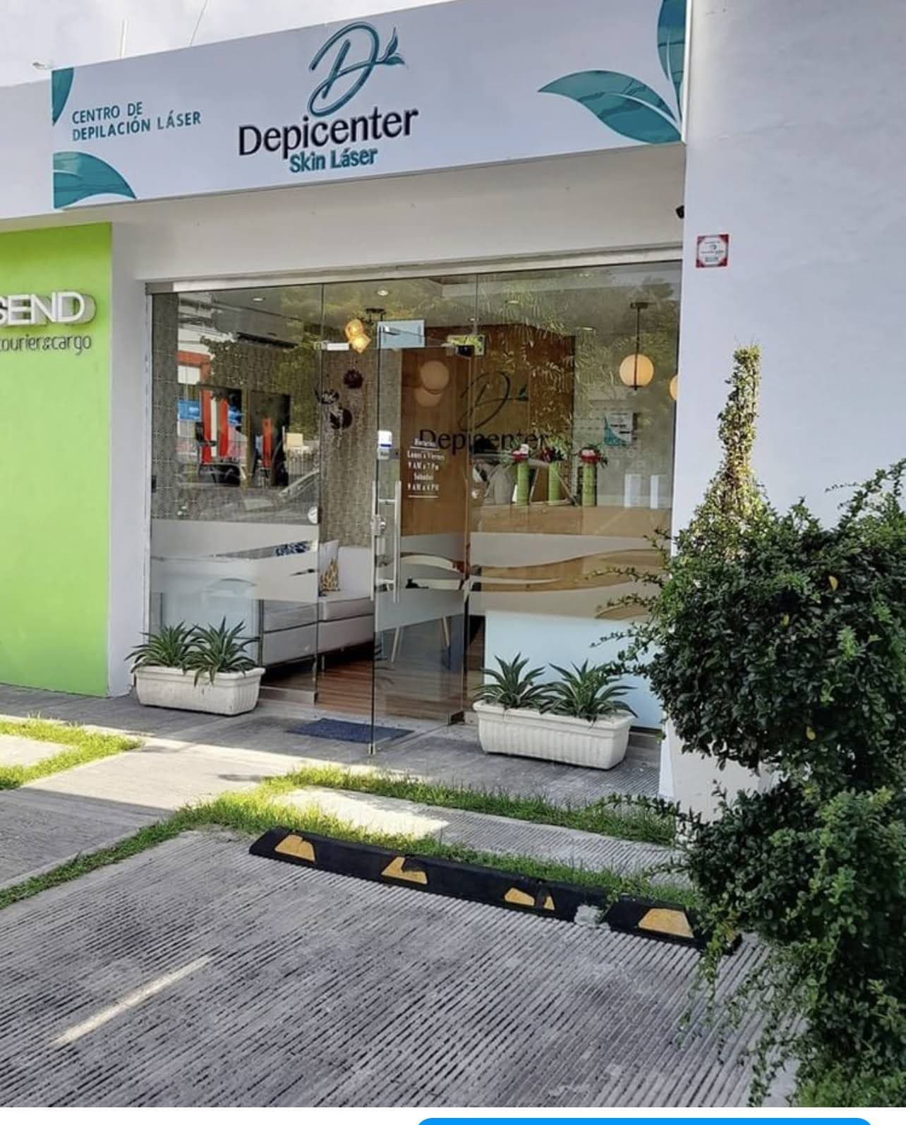 Fachada de Depicenter Skin Laser en FG Corner Plaza, La Vega